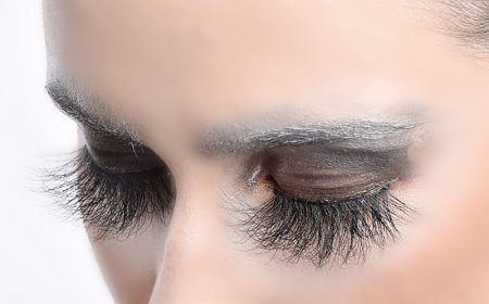 Cómo comprobar la diferencia entre Mink Lashes y Faux Mink Lashes